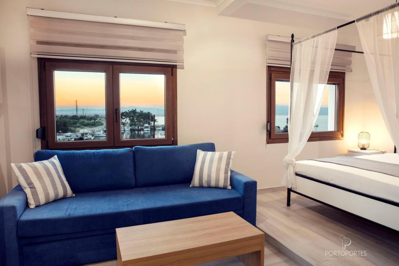 Porto Portes Suites Néa Potídea Kültér fotó