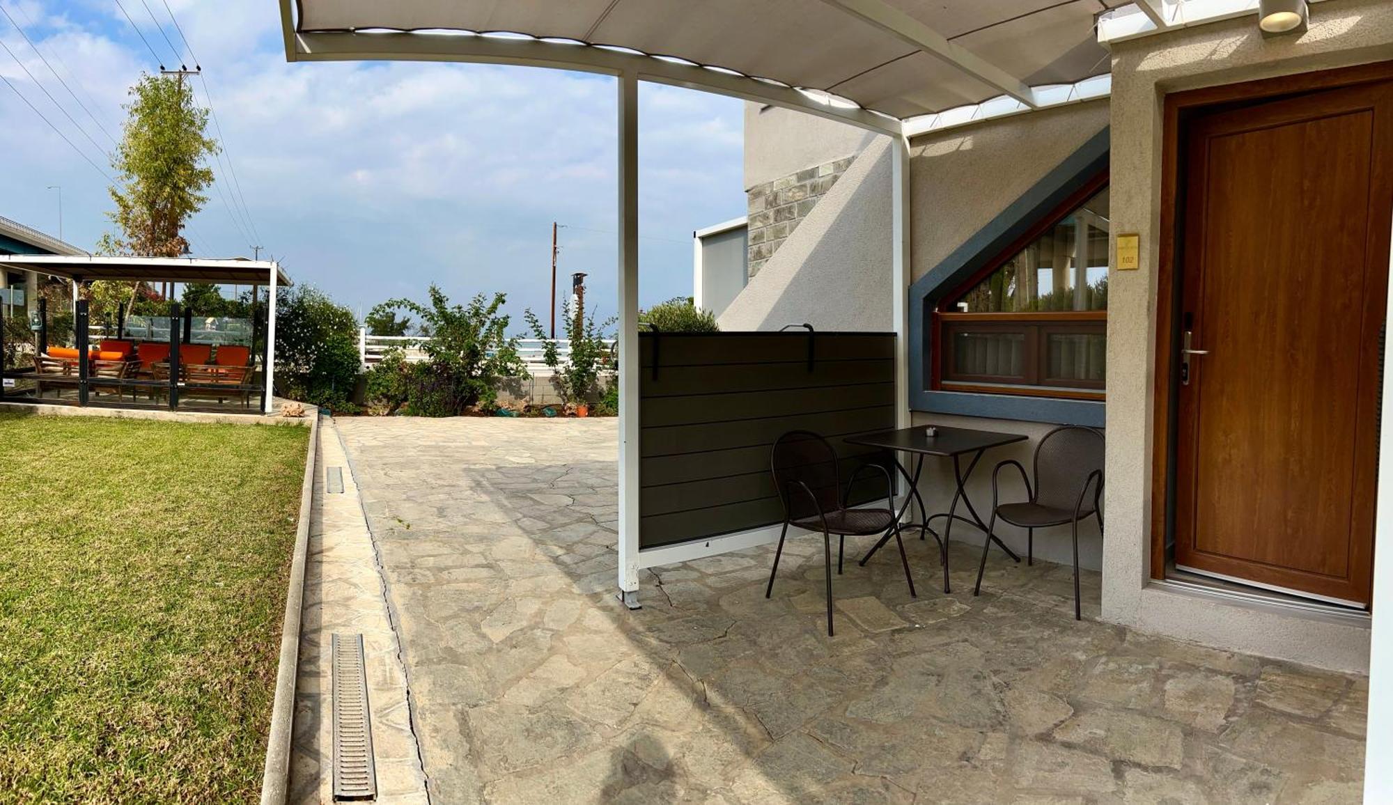Porto Portes Suites Néa Potídea Kültér fotó