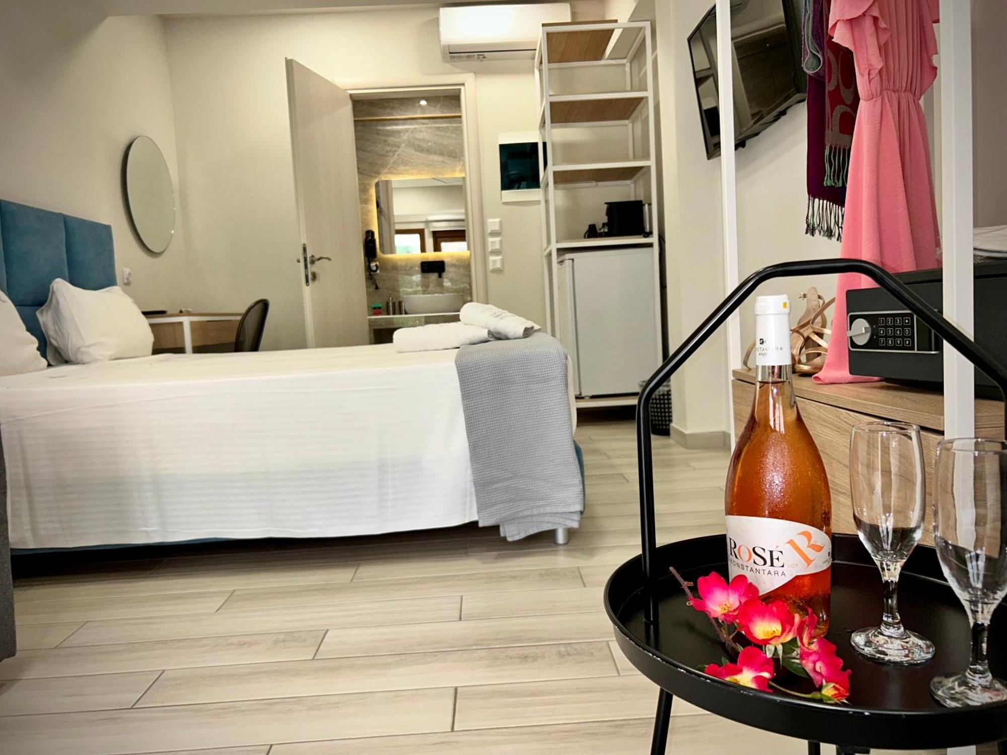 Porto Portes Suites Néa Potídea Kültér fotó