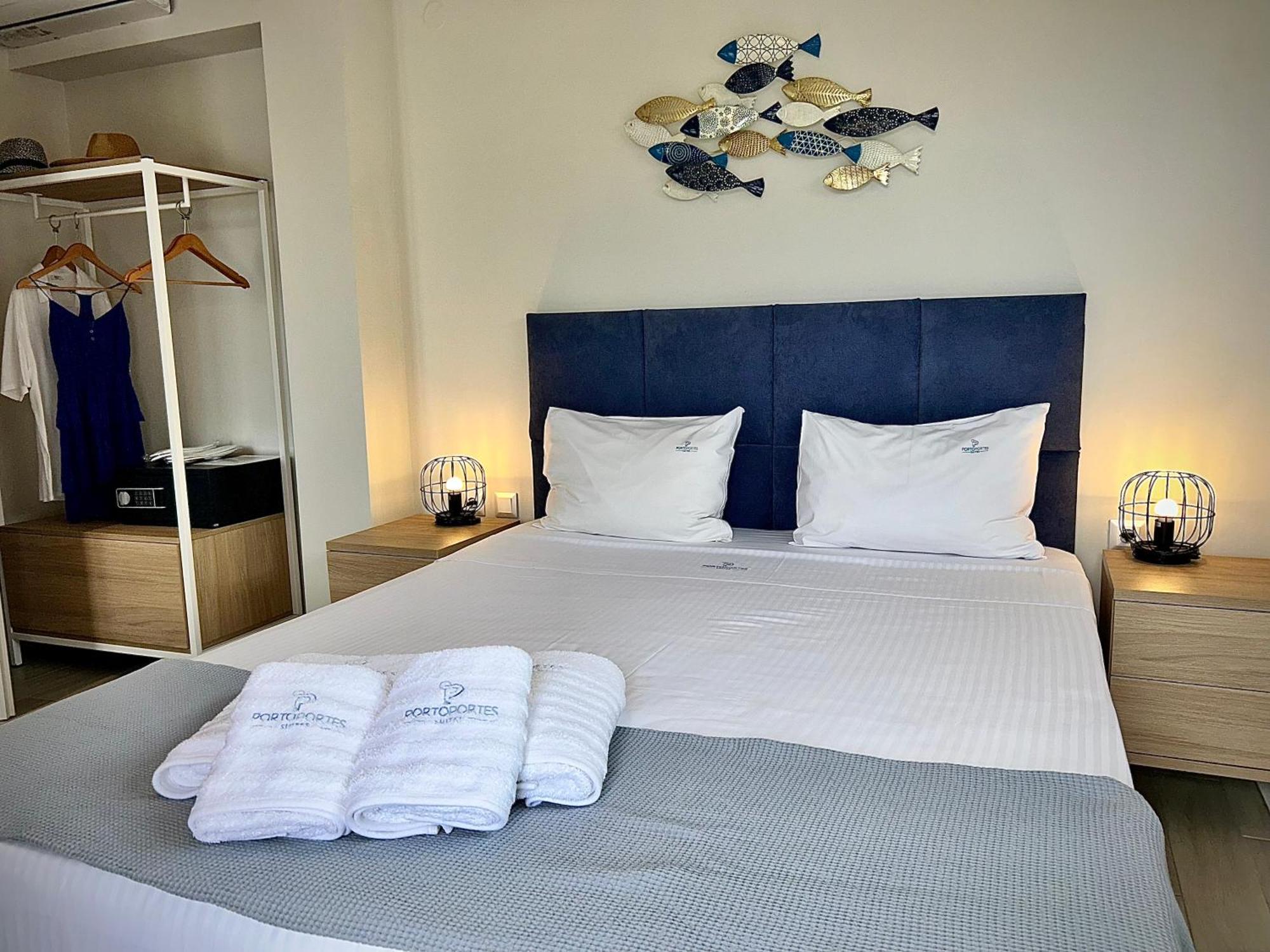Porto Portes Suites Néa Potídea Kültér fotó