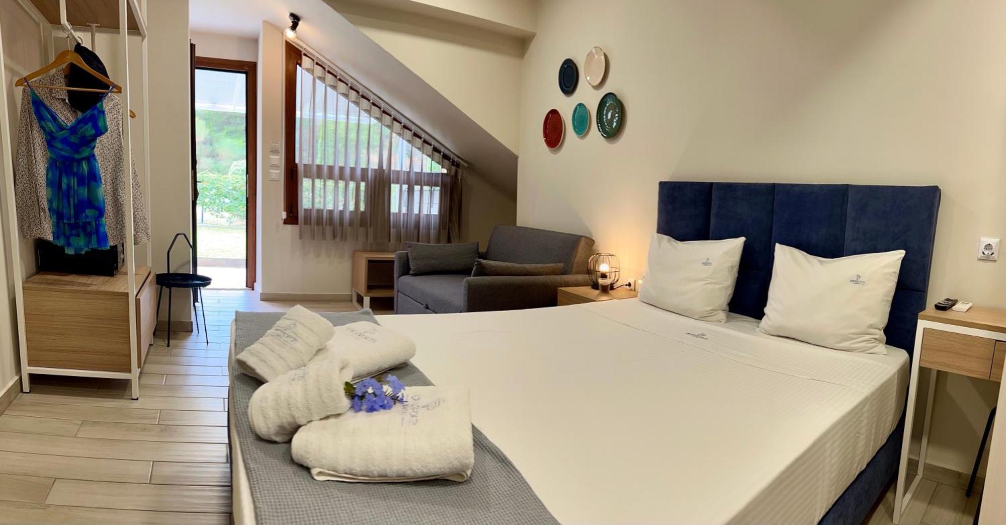 Porto Portes Suites Néa Potídea Kültér fotó