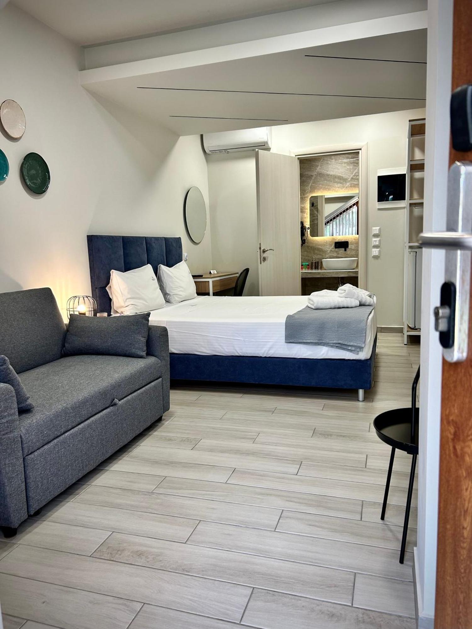 Porto Portes Suites Néa Potídea Kültér fotó