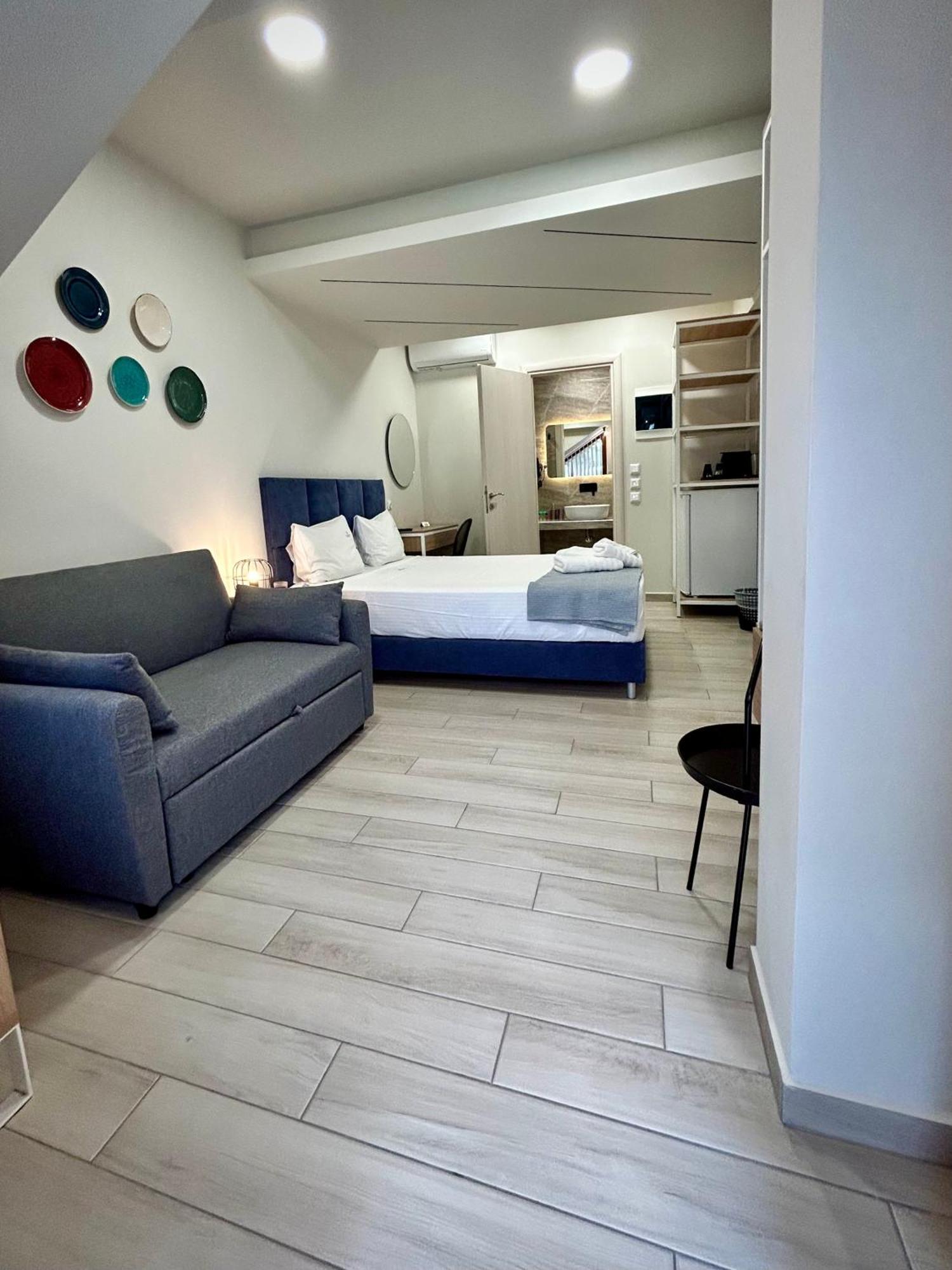 Porto Portes Suites Néa Potídea Kültér fotó