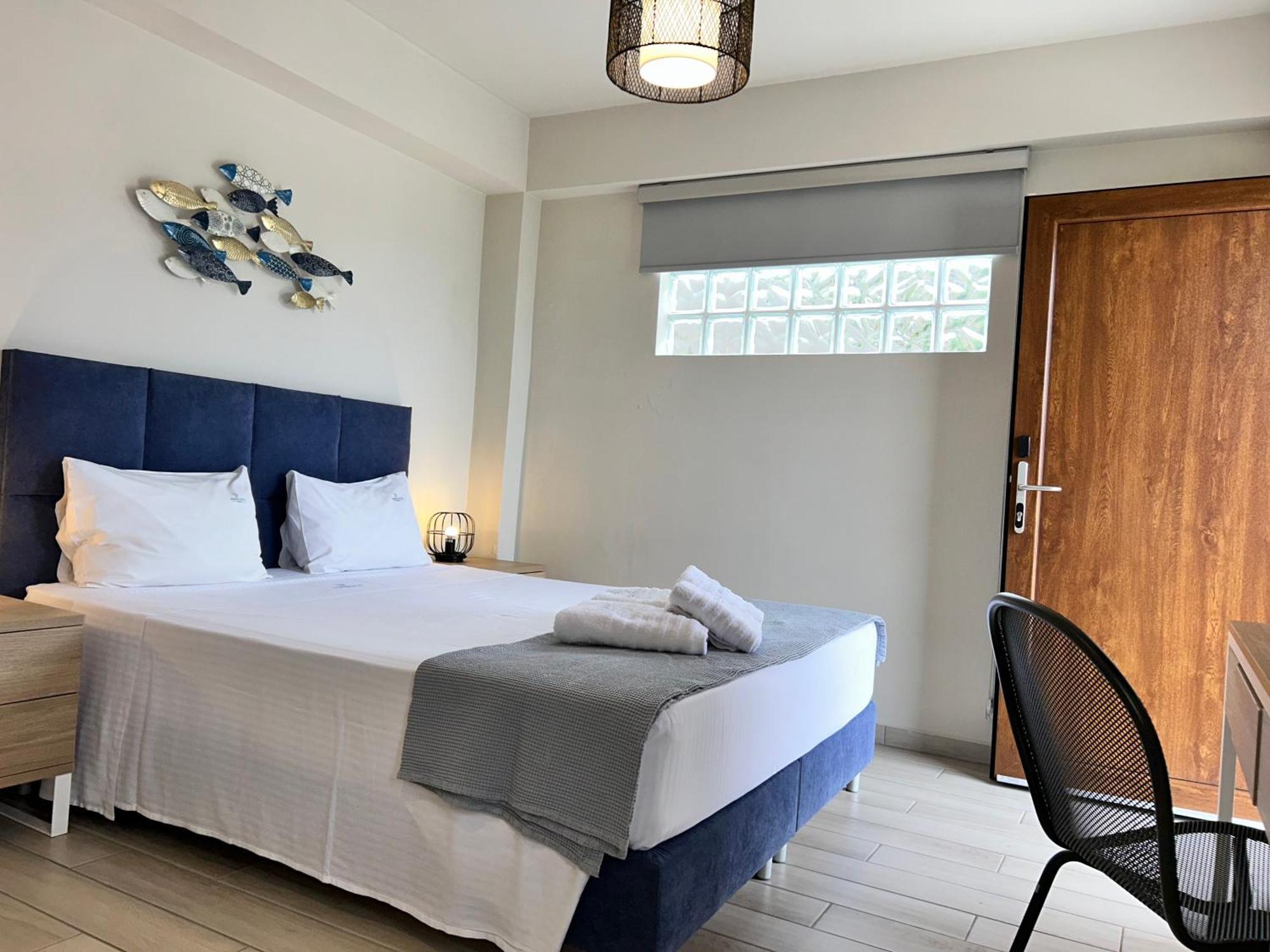 Porto Portes Suites Néa Potídea Kültér fotó