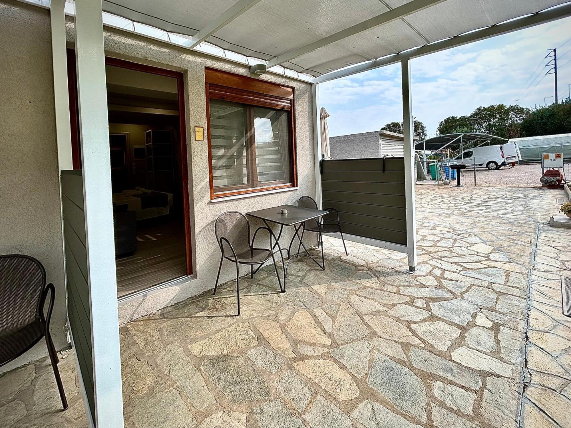 Porto Portes Suites Néa Potídea Kültér fotó