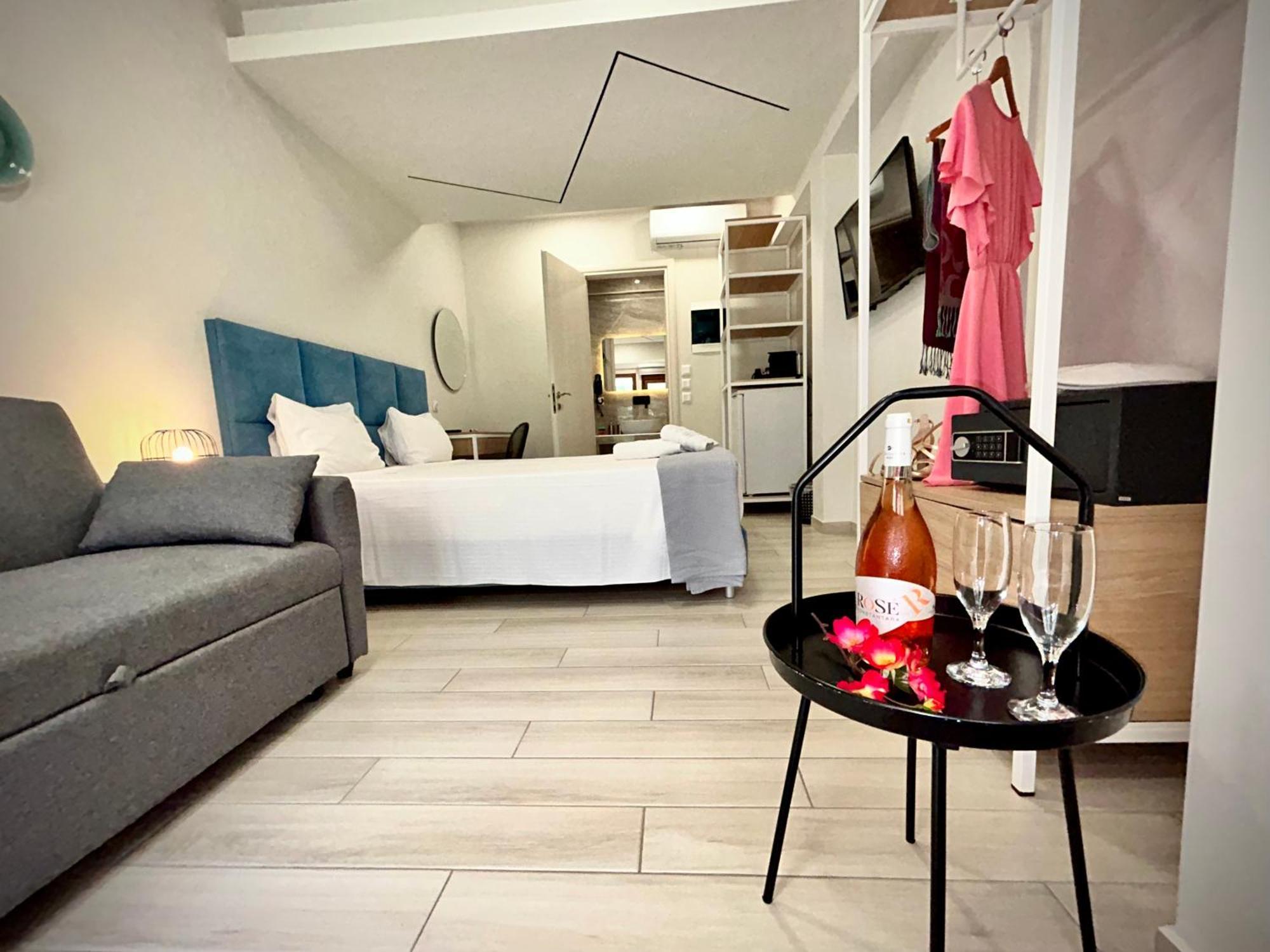 Porto Portes Suites Néa Potídea Kültér fotó